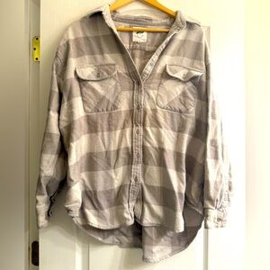 Aerie LumberJane Grey Buffalo Plaid Soft Brushed Flannel Shirt - size M